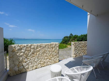 Onna Resort 海まで徒歩0秒 最大12名宿泊可 オーシャンビュー貸切ヴィラ, Nago, Japan