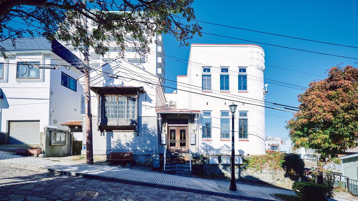 SMALL TOWN HOTEL Hakodate, Japan
