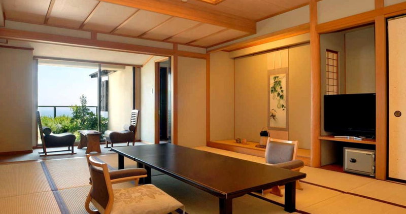 IZU RETREAT ATAWAGA SUIKO by Onko Chishin, Higashiizu, Japan