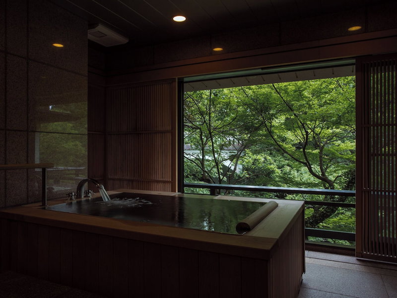 Hanamurasaki, Kaga, Japan