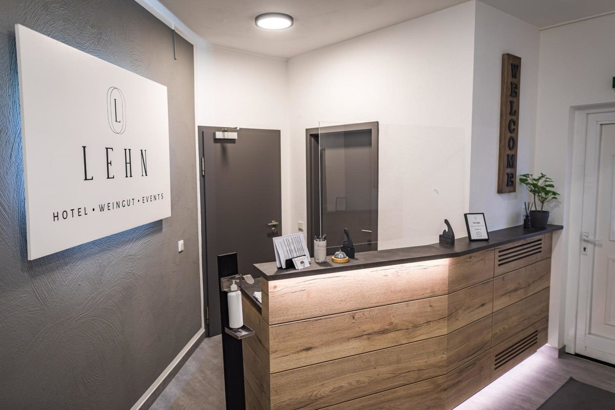 Hotel · Hotel Lehn, Nieder-Saulheim