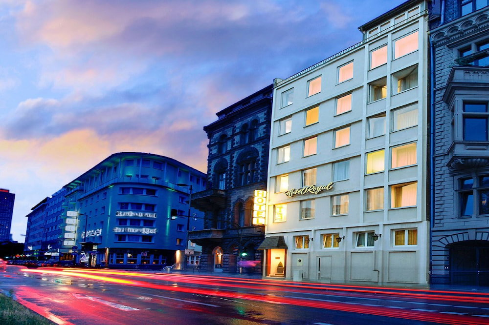 INA Hotel Royal, Germany