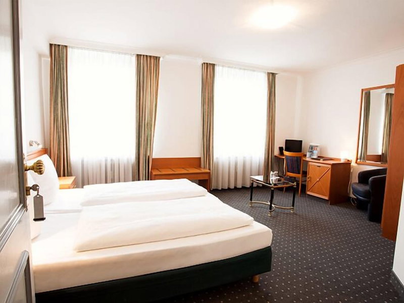 INA Hotel Royal, Cologne, Germany