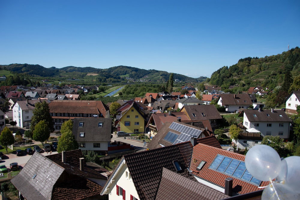 Hotel · Sonnenhof Hotel & Restaurant, Lautenbach