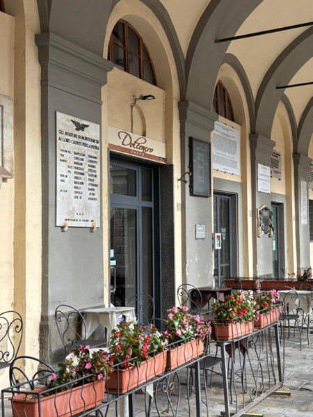 Palazzo Mari suite & rooms b&b, Montevarchi, Italy