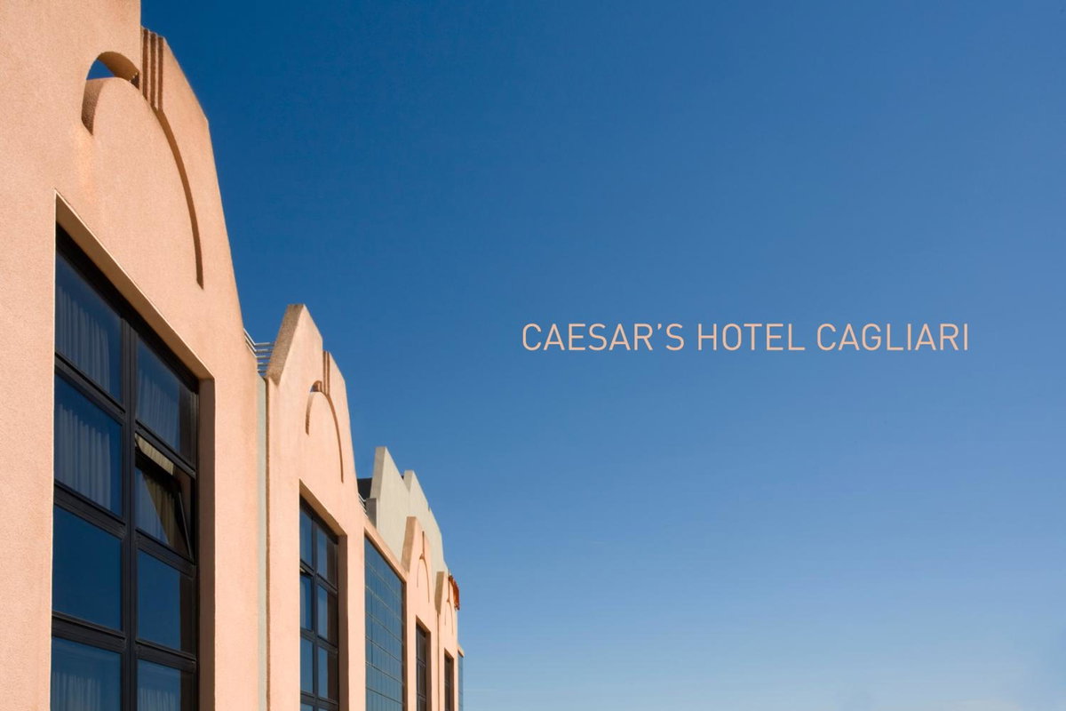 Caesar's Hotel, Italie