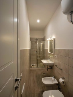 SILIA HOUSE Napoli Centro, Naples, Italy