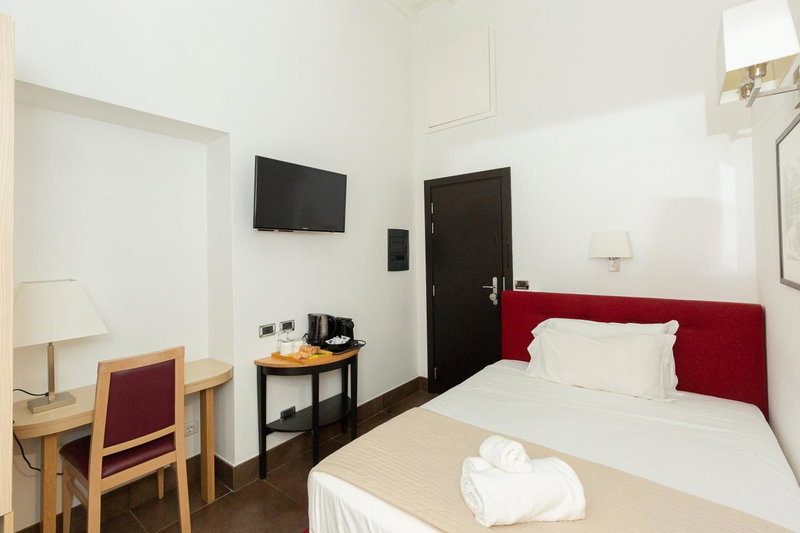 SuitInn19, Rome, Italy