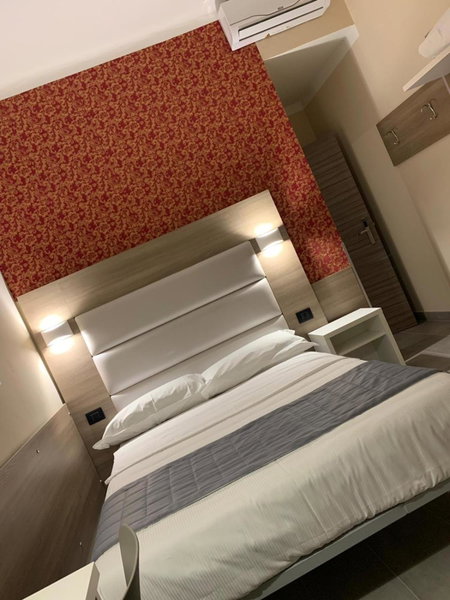 Aparthotel San Gregorio 45, Milan, Italy
