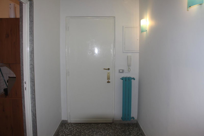 I due Baroni - fronte Campus, Bari, Italy
