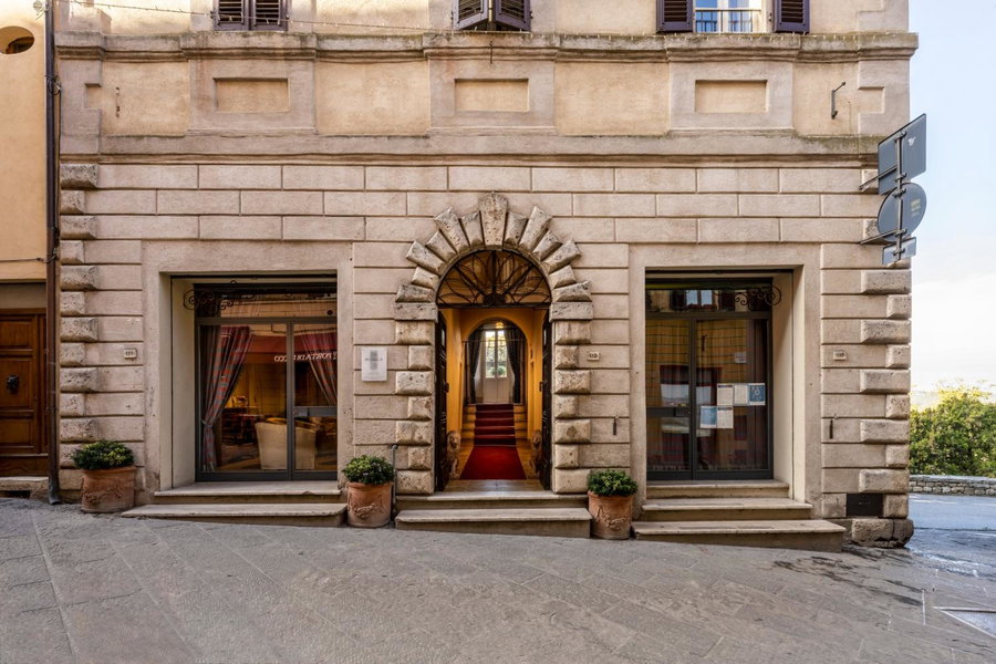 Palazzo Mosela Alla Porta, Montepulciano, Italy
