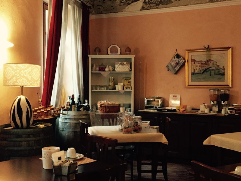 Albergo San Lorenzo, Alba, Italy