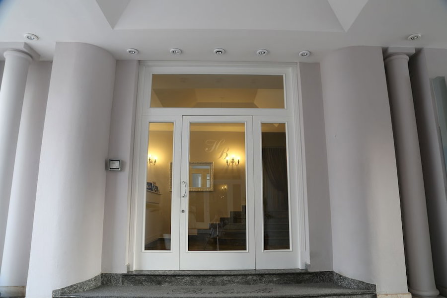 Hotel Barbarella, Giugliano in Campania, Italy