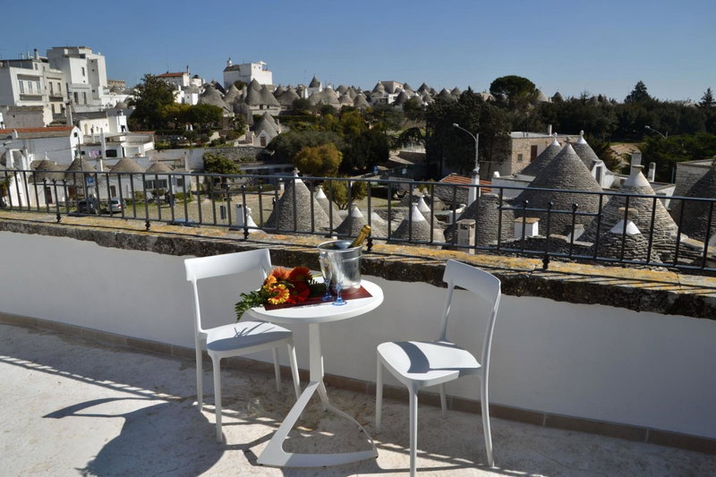 Terrazza Sui Trulli, Alberobello, Italy