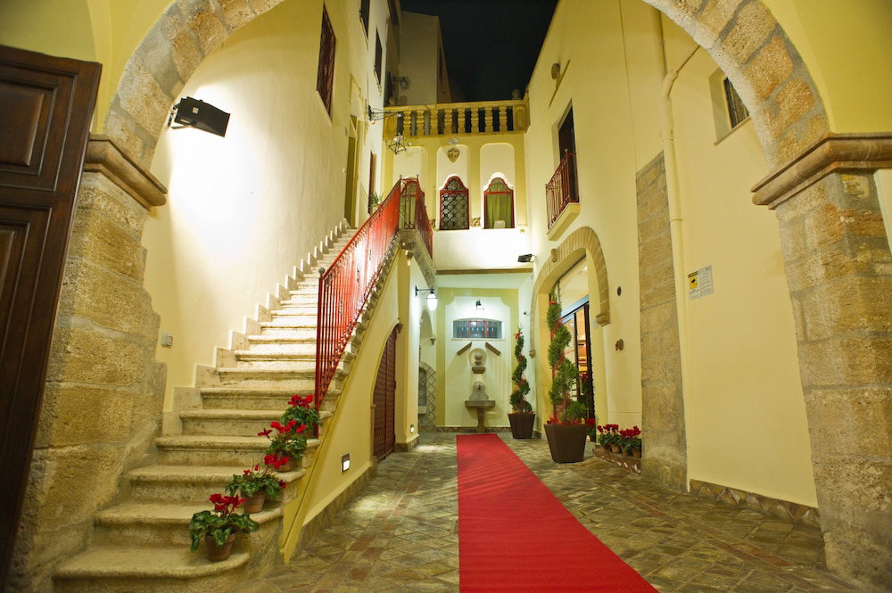 Vittorio Emanuele Boutique Hotel, Italy