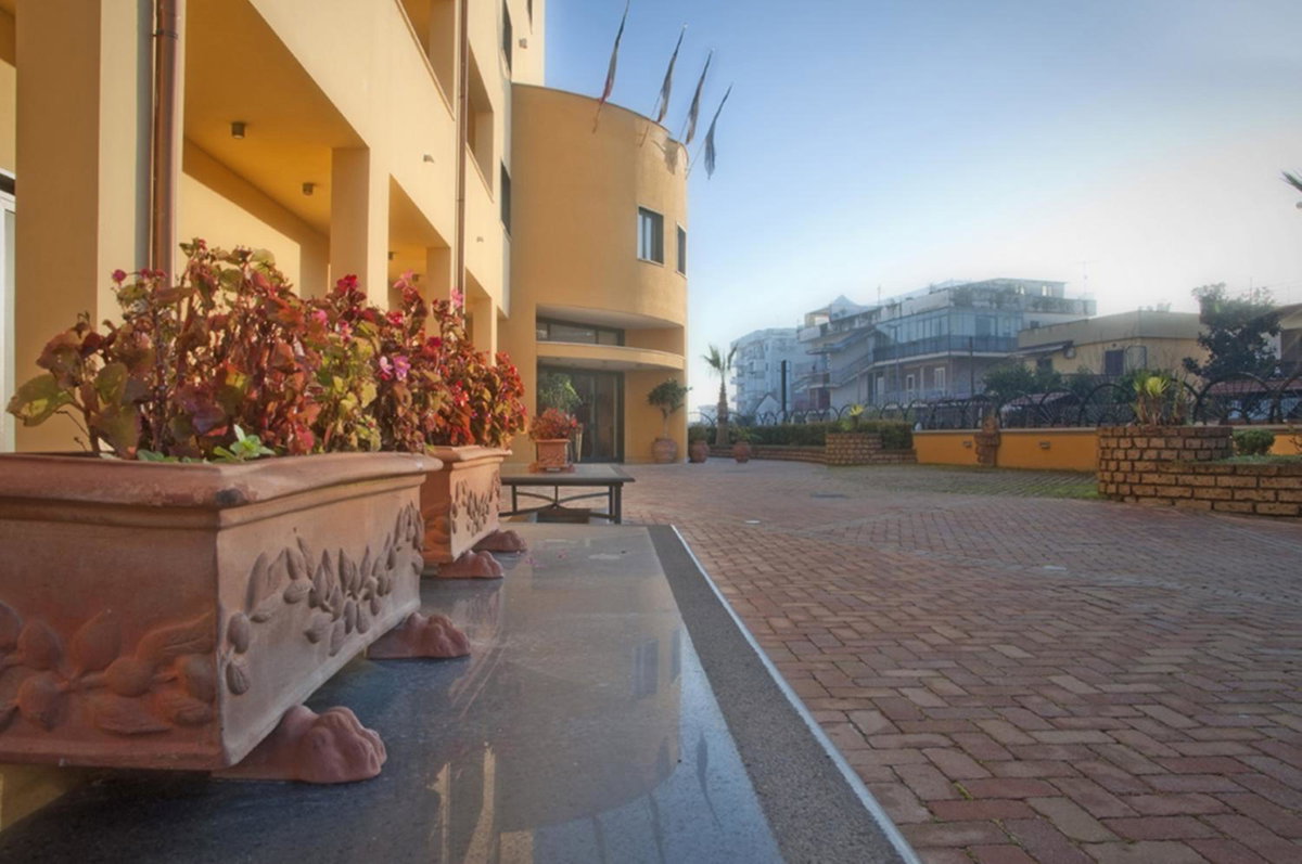 Hotel · City Hotel, Casoria