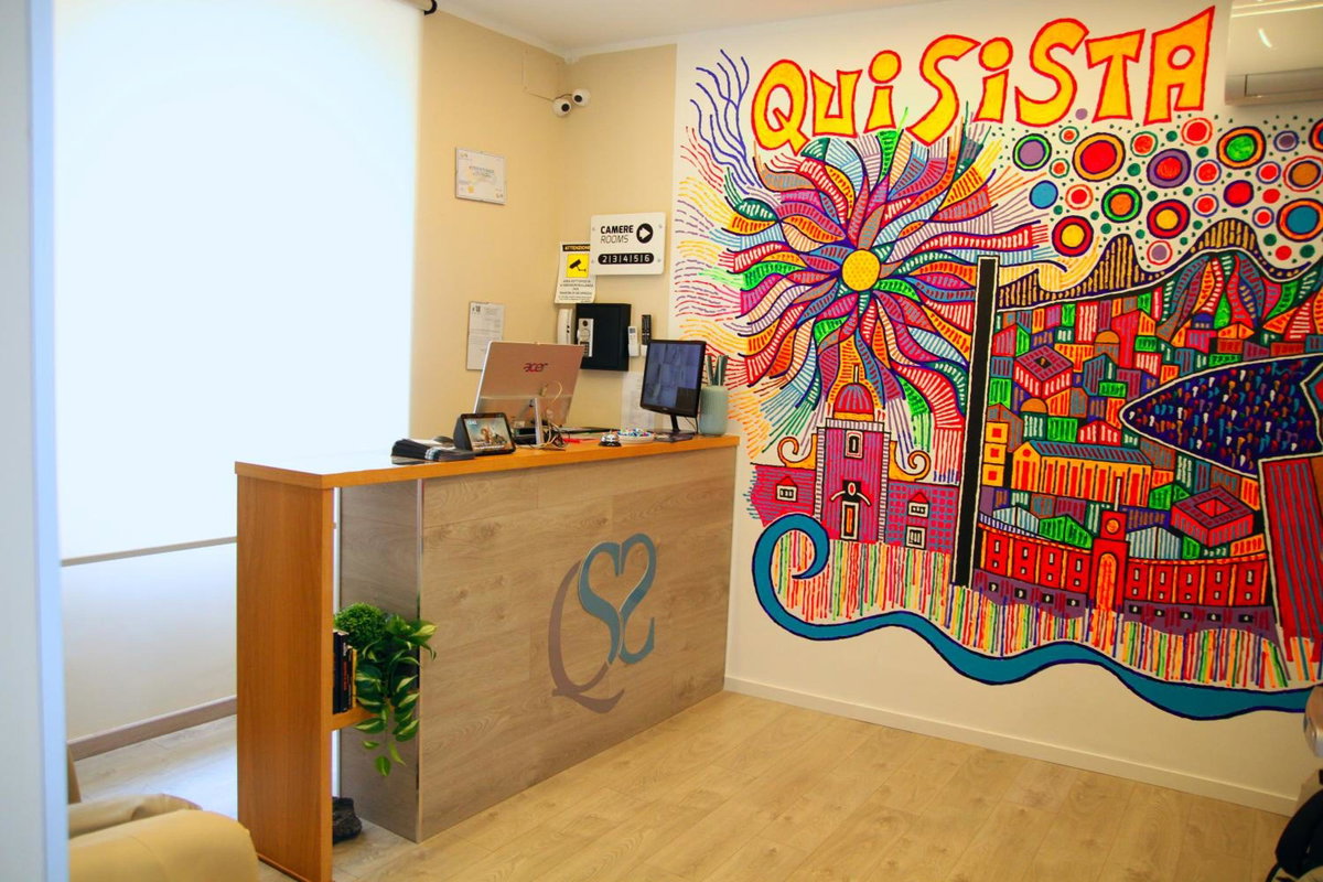 Hotel · QuiSiSta, Naples