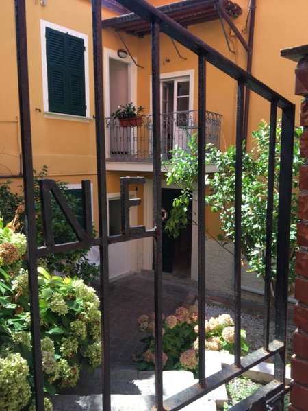 Cecio 5 Terre Rooms, Corniglia, Italy