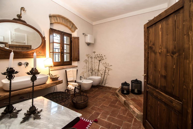 Agriturismo Frantoio Valiani, Cortona, Italy