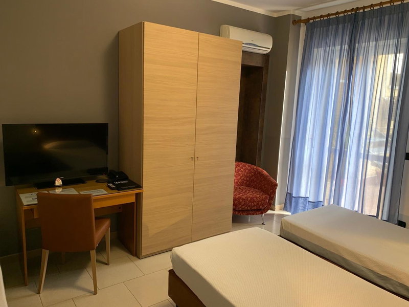 Flying Hotel, San Maurizio Canavese, Italy
