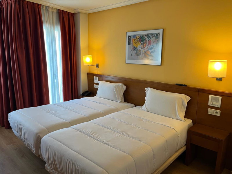 U Hotel Ogalia Vigo, Vigo, Spain