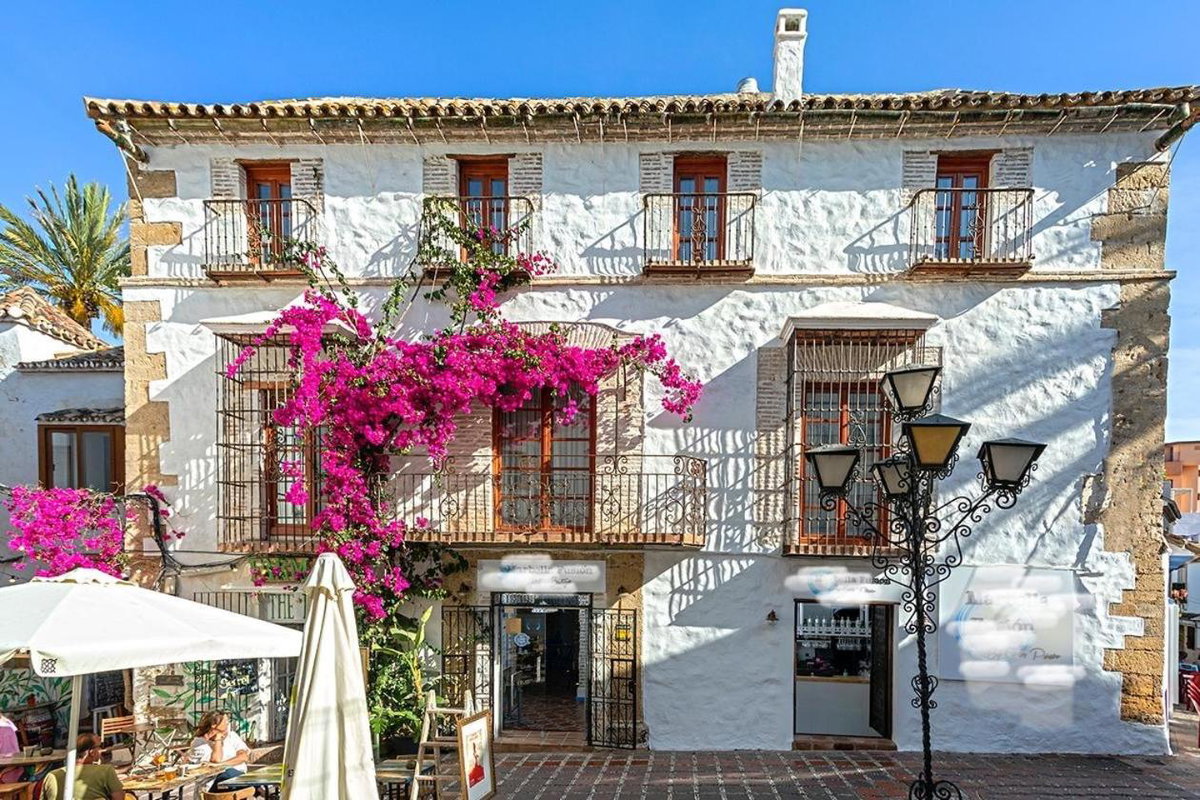 CSE The Old House Marbella, Spain