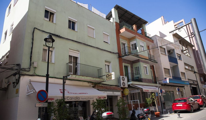 Hospedaje Lisboa Algeciras P Ca 0214 y A Ca 0232, Algeciras, Spain