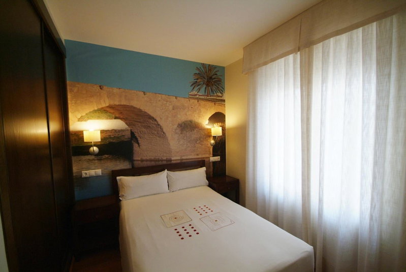 Apartamentos Ardales, Ardales, Spain