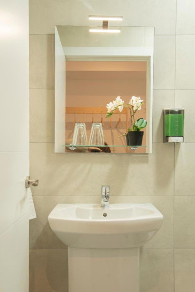 Bilbao ROOMS & KITCHEN Zorroza, Bilbao, Spain