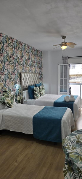 Candisol Cozy Inns, Torremolinos, Spain
