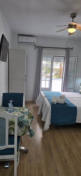 Candisol Cozy Inns, Torremolinos, Spain