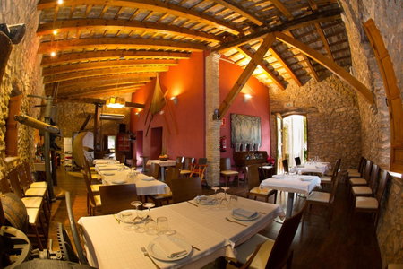 Mas Masdeu, L'Aldea, Spain