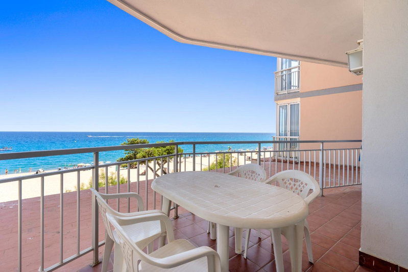 Hauzify I Apartament Cannes, Platja d'Aro, Spain