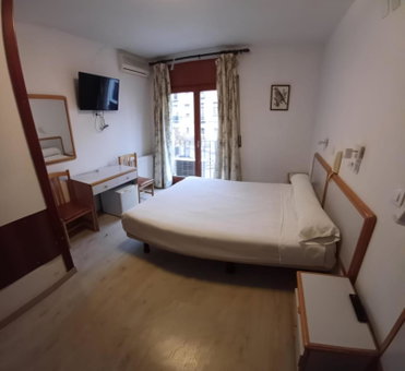 Hostal Lizana 2, Huesca, Spain