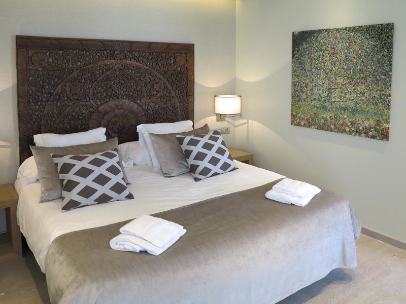 Serennia Exclusive Rooms, Barcelona, Spain