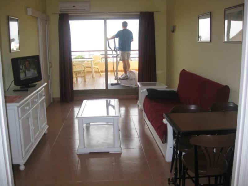 Apartahotel Aguadulce, Aguadulce, Spain