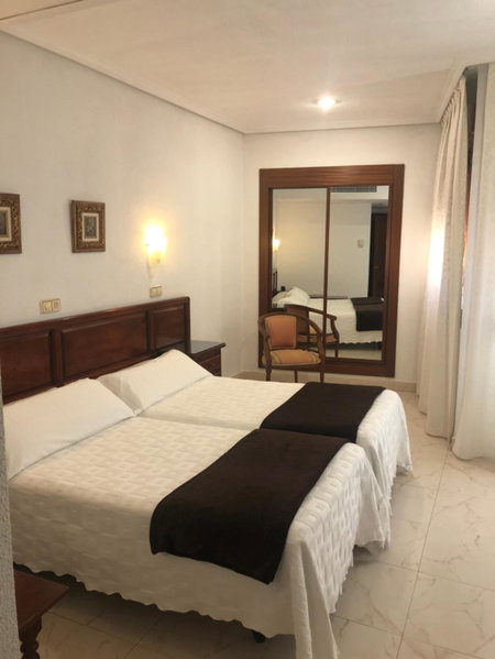 Hotel Martin, Toledo, Spain