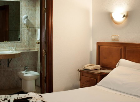 Hotel Martin, Toledo, Spain