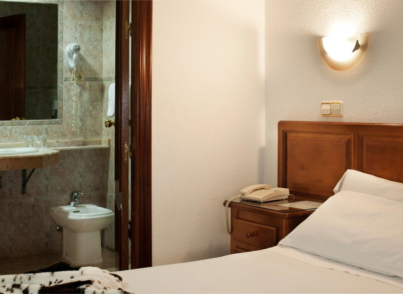 Hotel Martin, Toledo, Spain