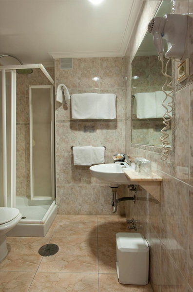 Hotel Martin, Toledo, Spain