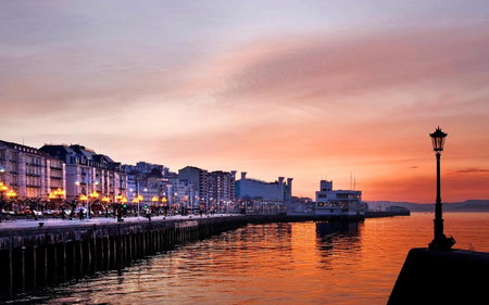 Apartamentos Art Suite Santander, Santander, Spain