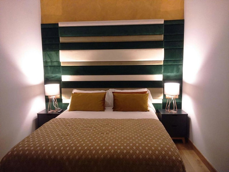 Apartamentos Art Suite Santander, Santander, Spain