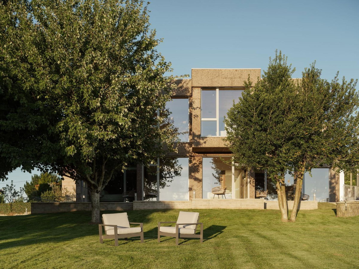 Hotel · Hotel Amiuka, O Pedrouzo