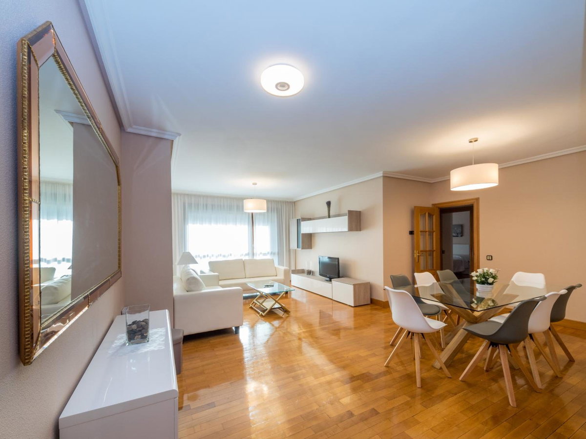 Gestión de Alojamientos Apartments, Spain