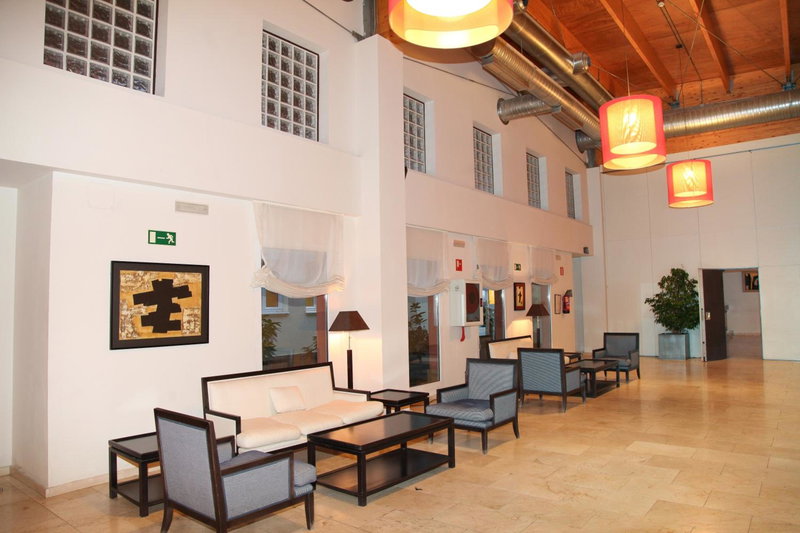 Hotel Isla de La Garena, Alcalá de Henares, Spain