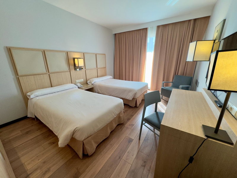 Hotel Isla de La Garena, Alcalá de Henares, Spain
