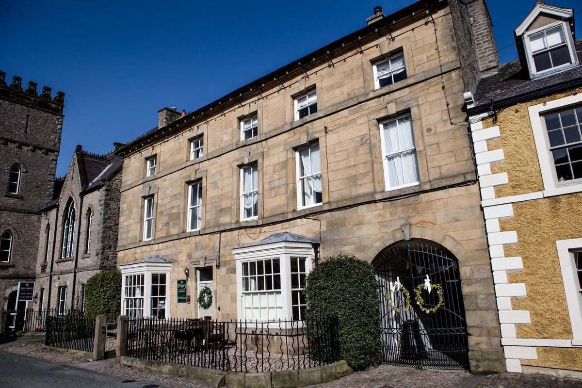 Hotel · The Priory, Middleham