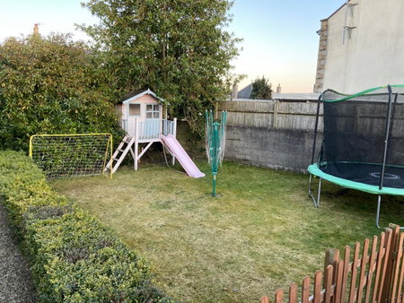 Ivy Cottage-Serviced accommodation, Dyce, United Kingdom