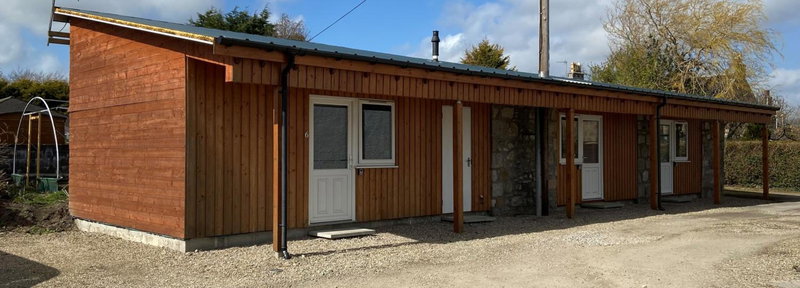 Ivy Cottage-Serviced accommodation, Dyce, United Kingdom