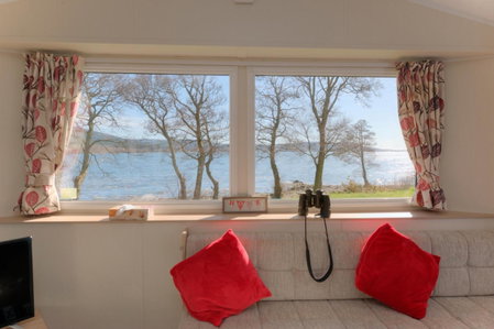 Appin Holiday Homes - Lodges, Shepherds Hut and Train Carriage stays, Appin, United Kingdom